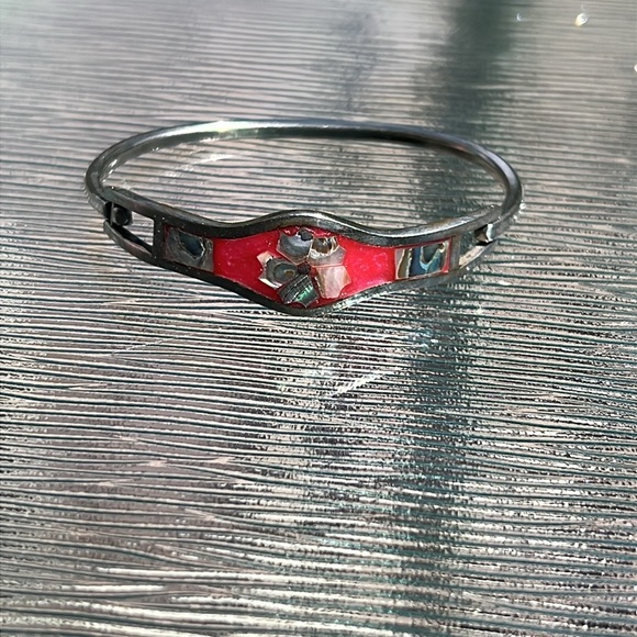 Vintage Alpaca Mexico Red Floral Inlay Bracelet – Abalone & Mother of Pearl - Picture 2 of 3